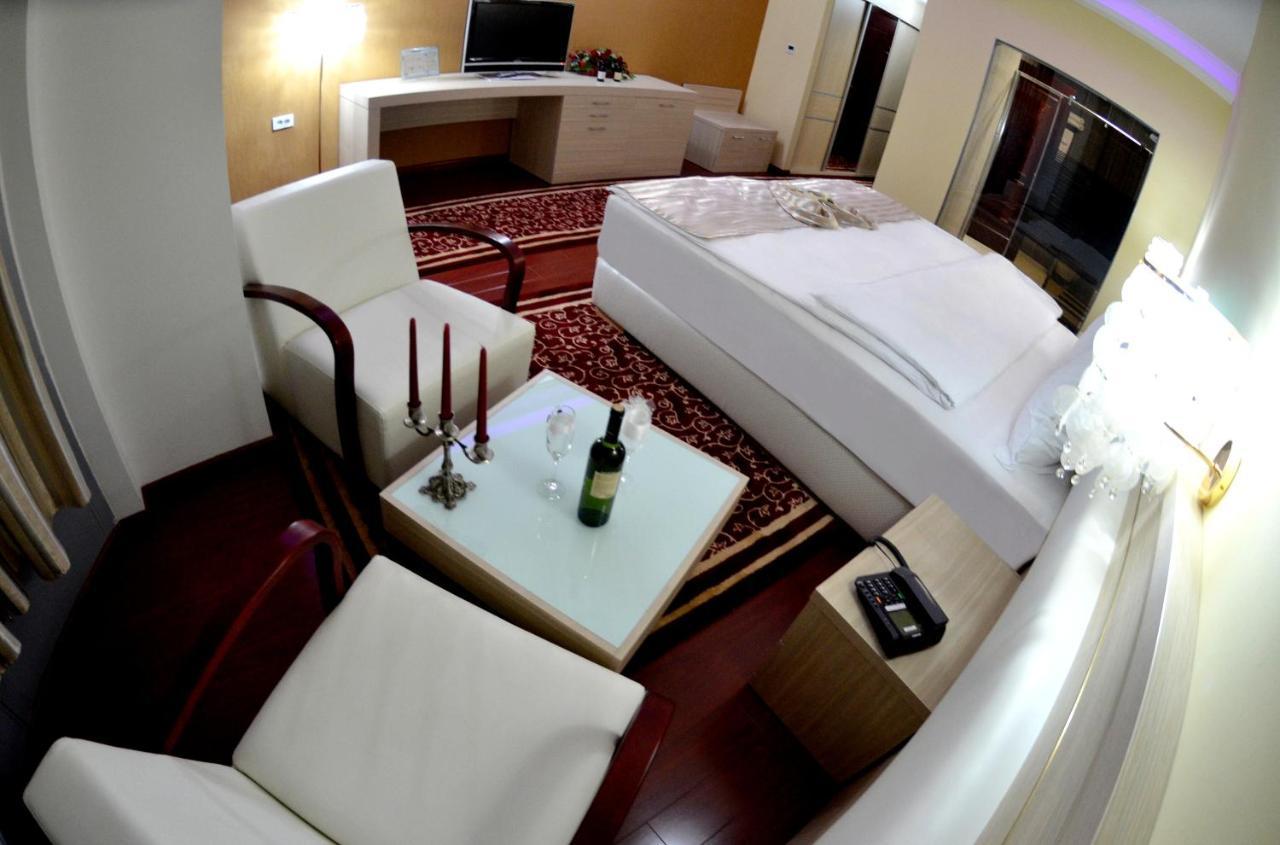 Hotel New Star Skopje Exteriér fotografie