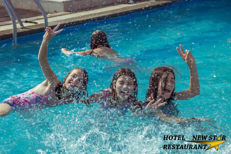 Hotel New Star Skopje Exteriér fotografie